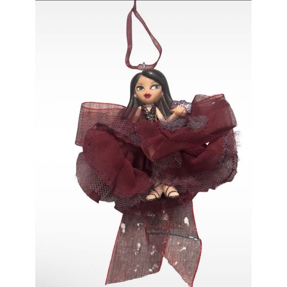 Bratz Jade Holiday Ornament Burgundy Tulle Dress MGA Collectible 4 Inch